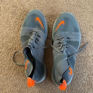 Nike Free Train Virtue Sneakers